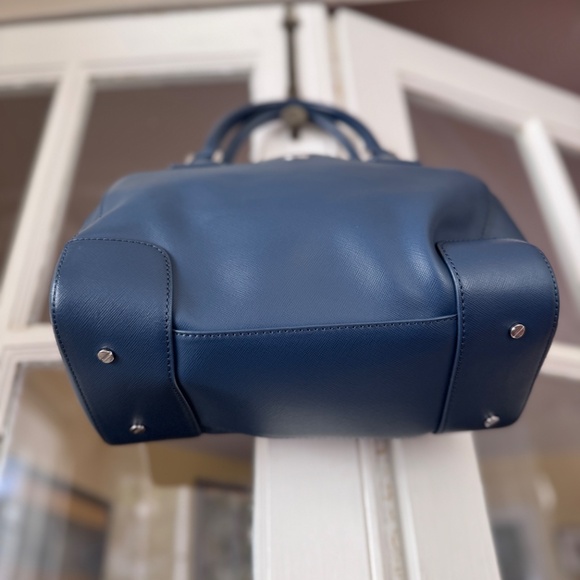 Tory Burch Saffiano Leather Satchel / Crossbody Hand Bag Purse Blue / Navy EUC - Picture 8 of 13